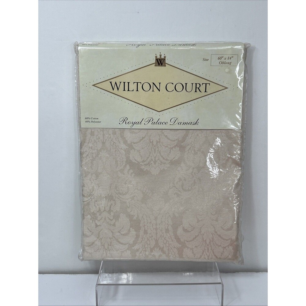 Wilton Court Table Cloth Oblong 60 X 84 Champagne Royal Palace Damask